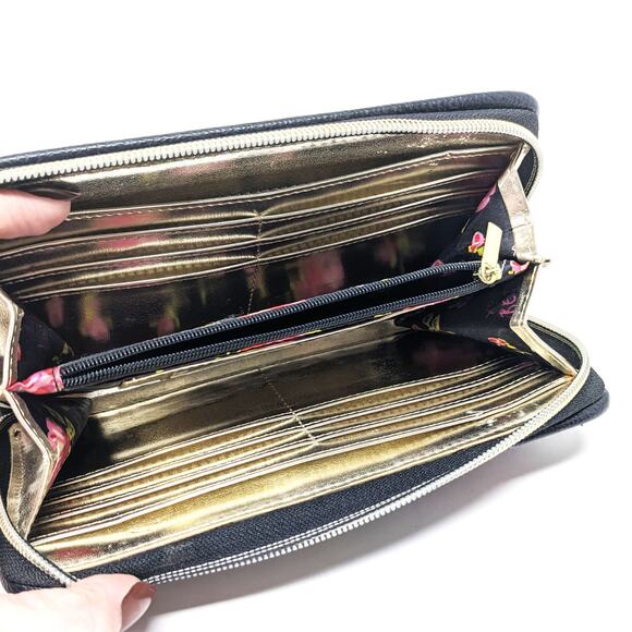 Betsey Johnson Womens Wallet Black Floral Colorful Gold Zip Around Vintage Y2K - Picture 7 of 7